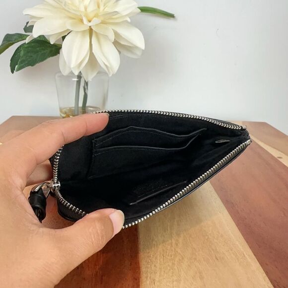 NWT Coach Corner Zip Wristlet In Signature Canvas With Halloween Graphic - Picture 5 of 5